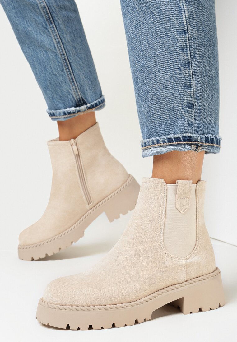 Jasnobeżowe Botki Sztyblety z Elastyczną Wstawką Manuvia