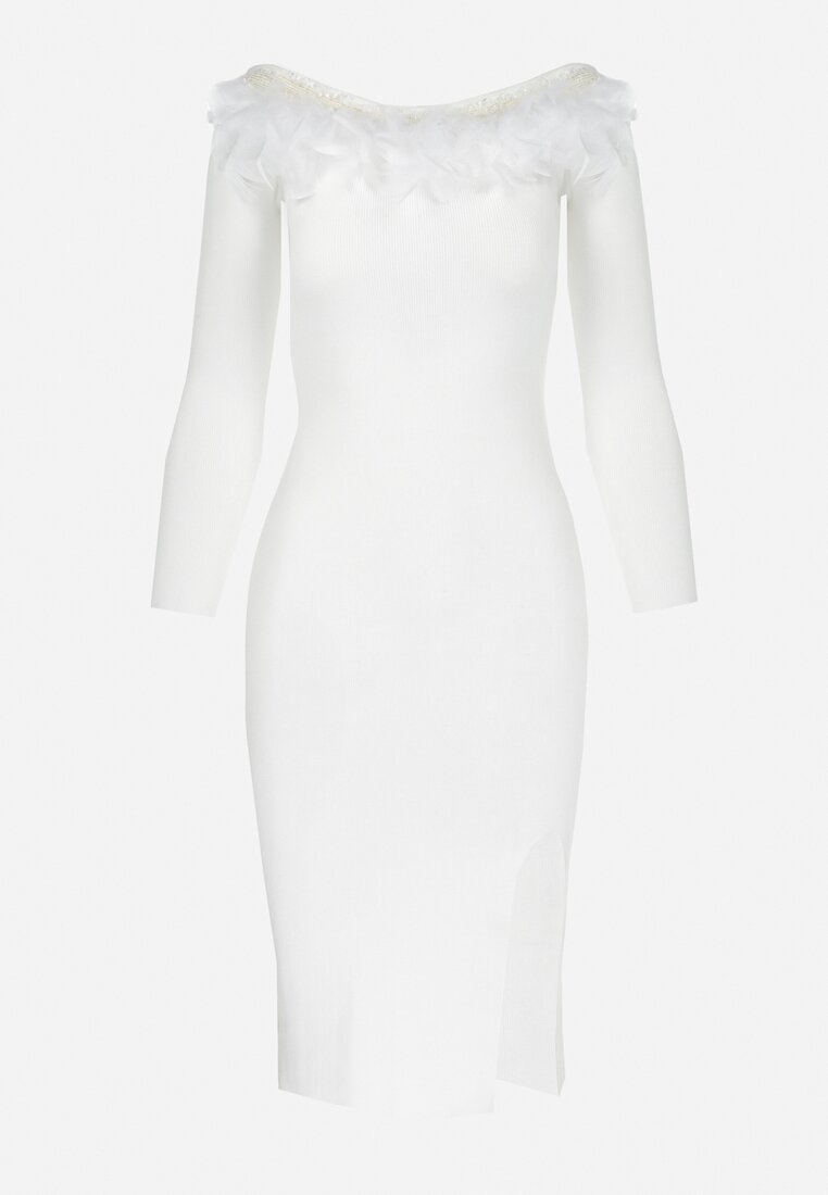 Biała Sukienka Dzianinowa z Piórami Preta