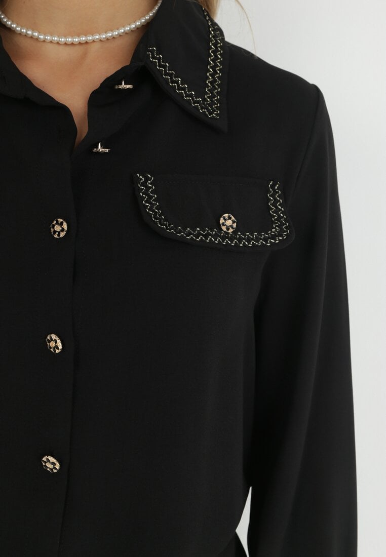 Czarna Koszula z Biżuteryjnymi Guzikami i Eleganckimi Lamówkami Athehir