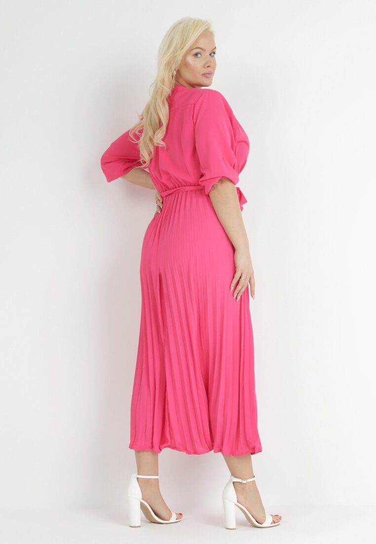 Różowa Plisowana Sukienka Maxi z Kopertowym Dekoltem i Wiązaniem w Talii Lariah