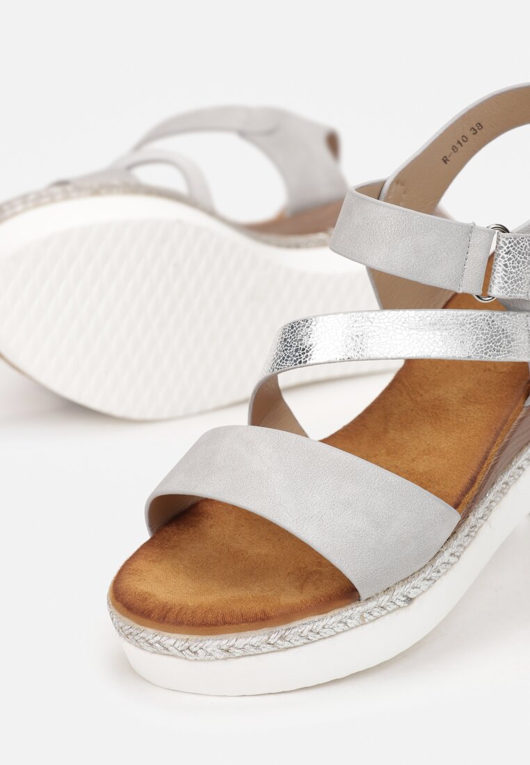 Srebrne Sandały na Koturnie z Plecionką Saphne