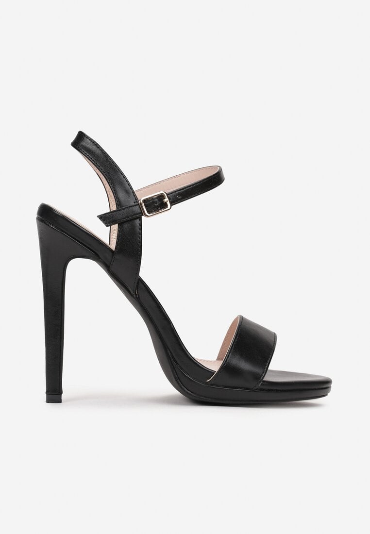 Czarne Sandały na Szpilce Cassena