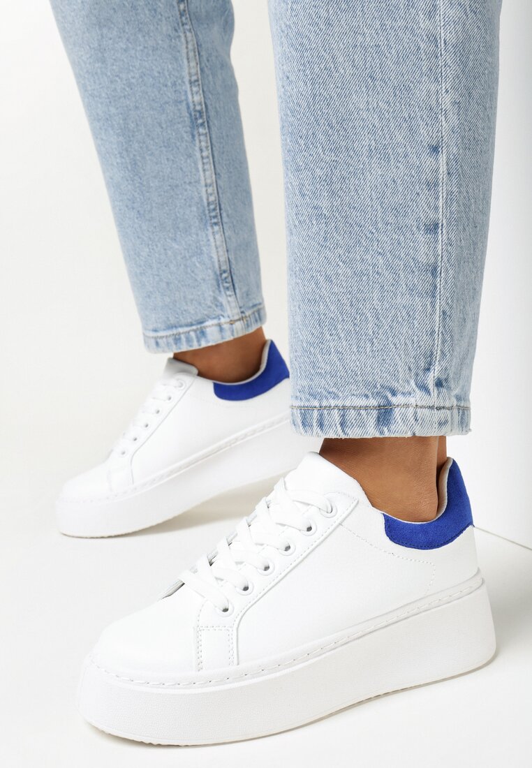 Biało-Niebieskie Sneakersy na Platformie z Kolorową Wstawką z Tyłu Maridora