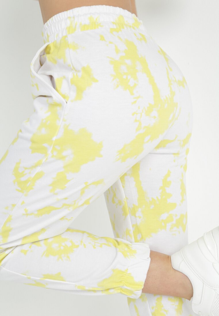 Żółte Spodnie Dresowe Joggery z Printem Tie-Dye Mercie