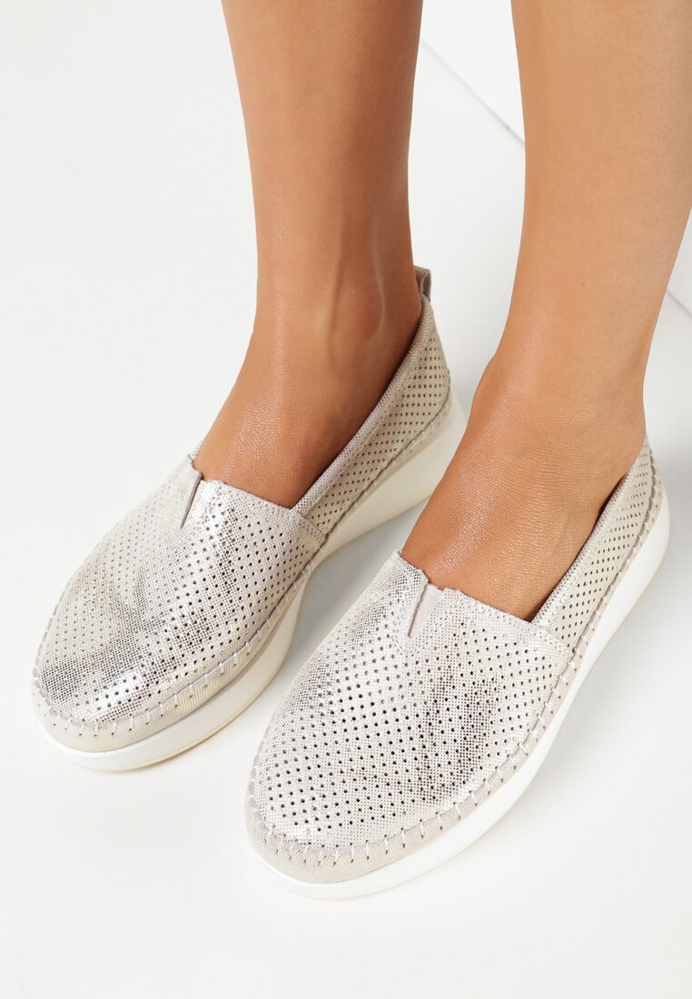 Pantofi Aurii