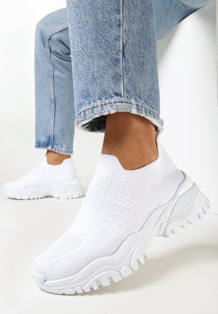 Białe Buty Sportowe na Grubej Podeszwie z Elastyczną Cholewką Kerlyn