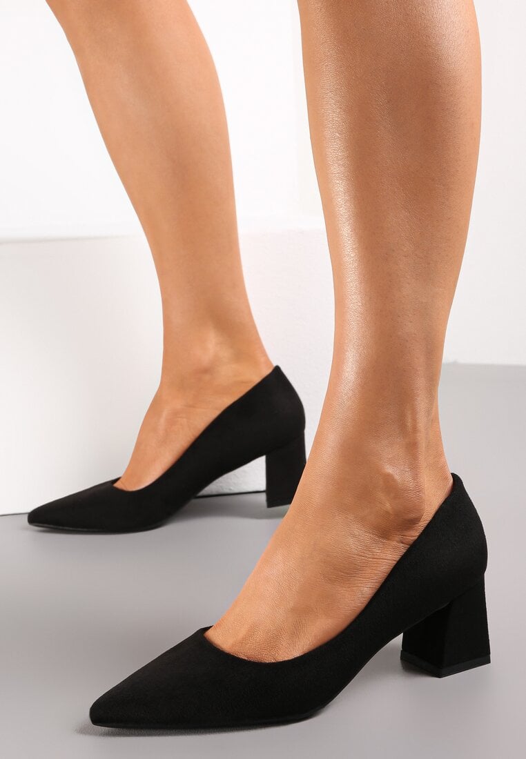 Czarne Czółenka z Imitacji Zamszu na Stożku Natania