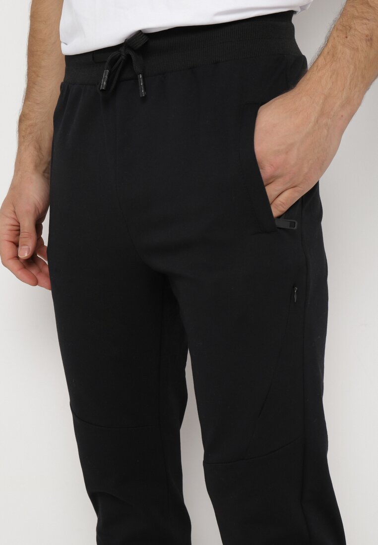 Czarne Dresowe Spodnie z Gumką i Regularnym Pasie w Pasie Zopny