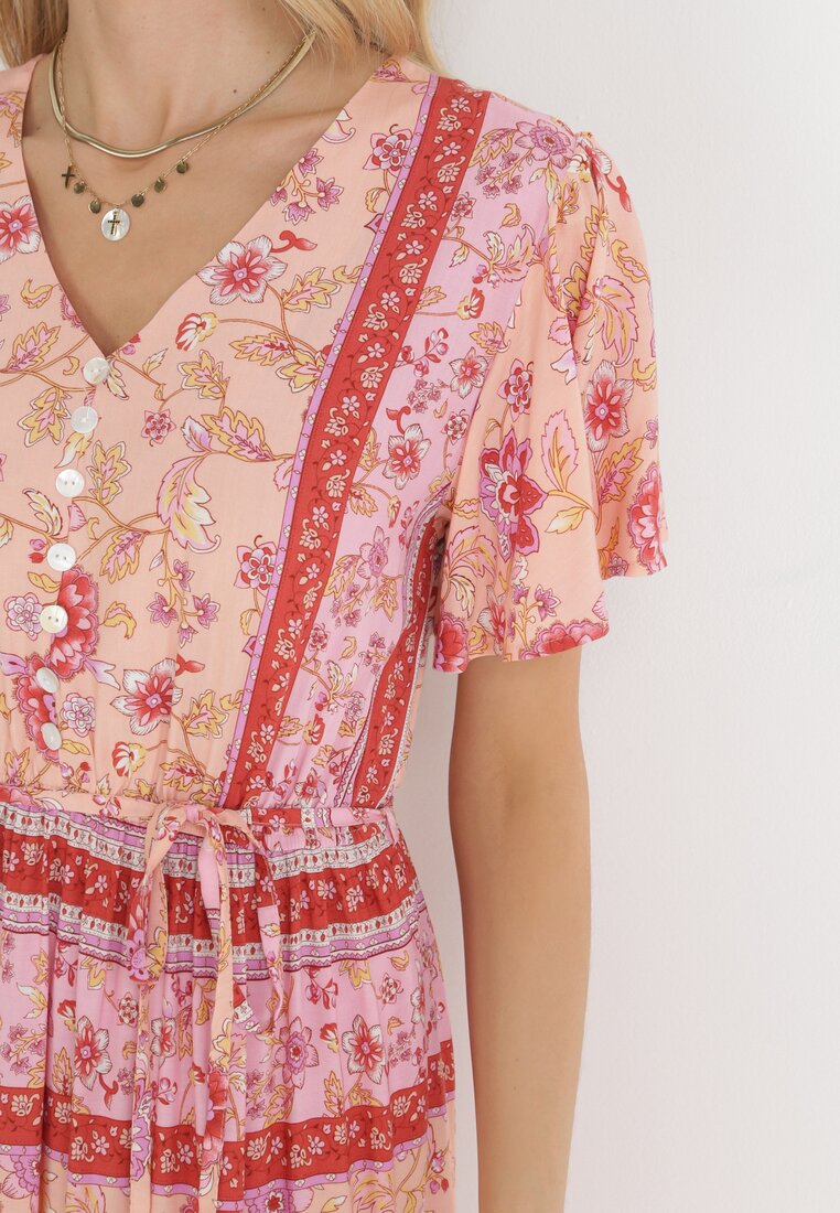 Różowa Rozkloszowana Sukienka Midi z Gumką w Talii i Materiałowym Paskiem Shagumi