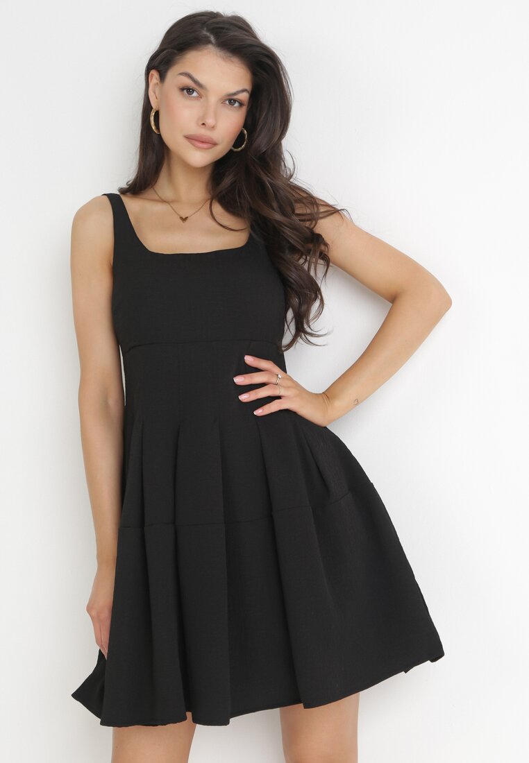 Czarna Sukienka Mini na Ramiączkach Azrani