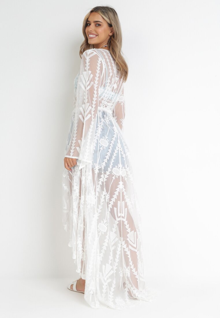 Biała Asymetryczna Narzutka Sukienka Maxi z Głębokim Dekoltem z Koronkowej Tkaniny Itzamara