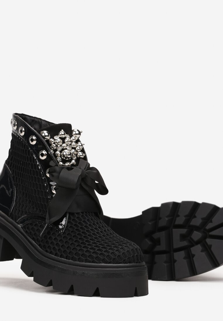 Botine Negre