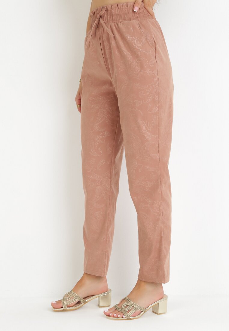 Pantaloni Roz