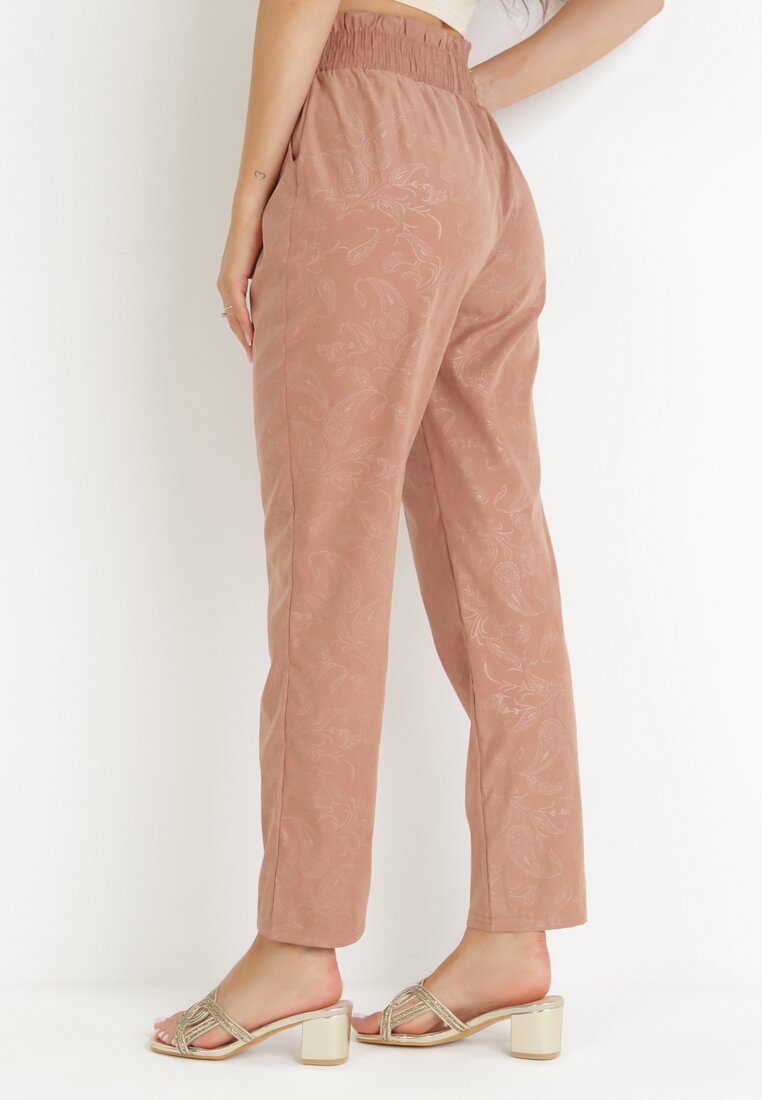 Pantaloni Roz