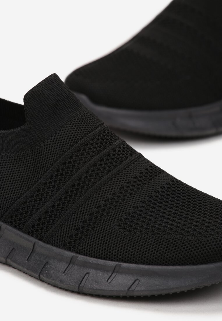 Czarne Buty Sportowe z Elastyczną Cholewką przed Kostkę Kranali