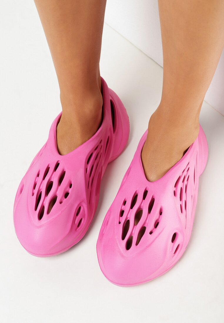 Fuksjowe Sneakersy z Pianki Zdobione Wycięciami Harelle