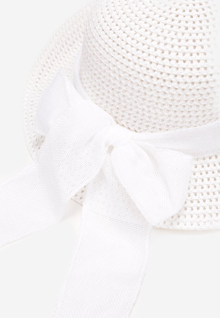 Biały Pleciony Kapelusz z Kokardką Esmena