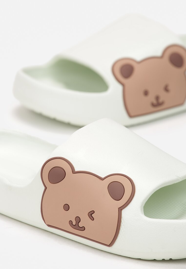 Jasnozielone Piankowe Klapki z Ozdobnym Misiem Mattela