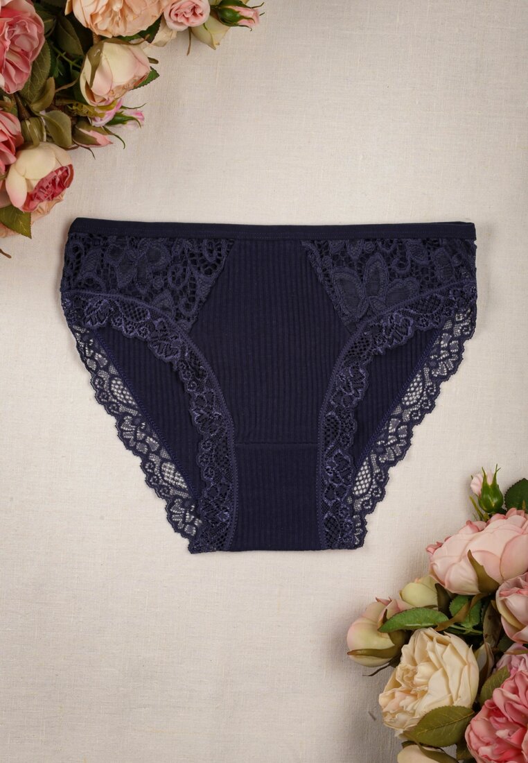 Granatowe Prążkowane Majtki Figi z Koronką Arielis