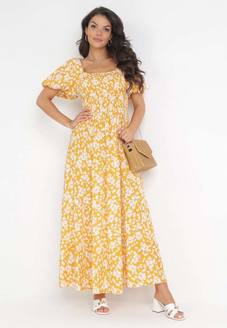 Żółta Rozkloszowana Sukienka Maxi w Kwiaty Casceia