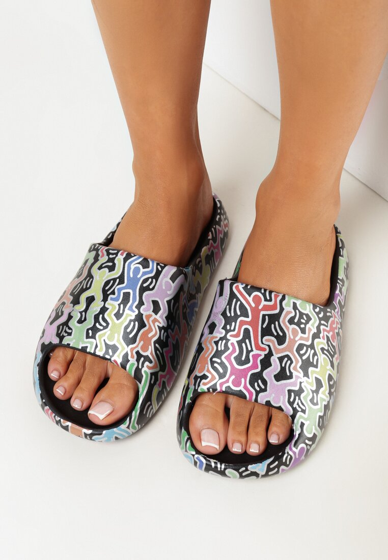 Czarne Klapki Basenowe w Fantazyjny Print Odettias