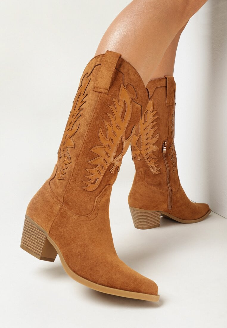 Brązowe Kozaki Kowbojki na Niskim Obcasie ze Zdobieniem na Wysokiej Cholewce Aymiah