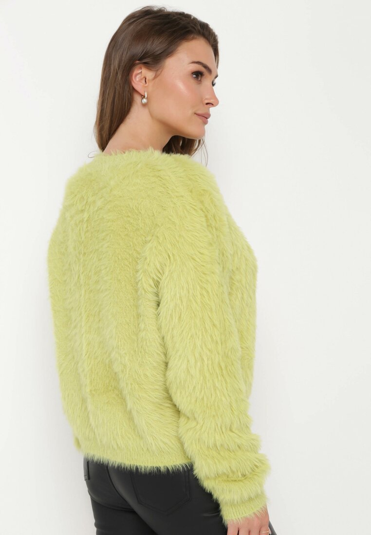 Zielony Dzianinowy Sweter Kardigan z Długim Włosem na Guziki Piolusa