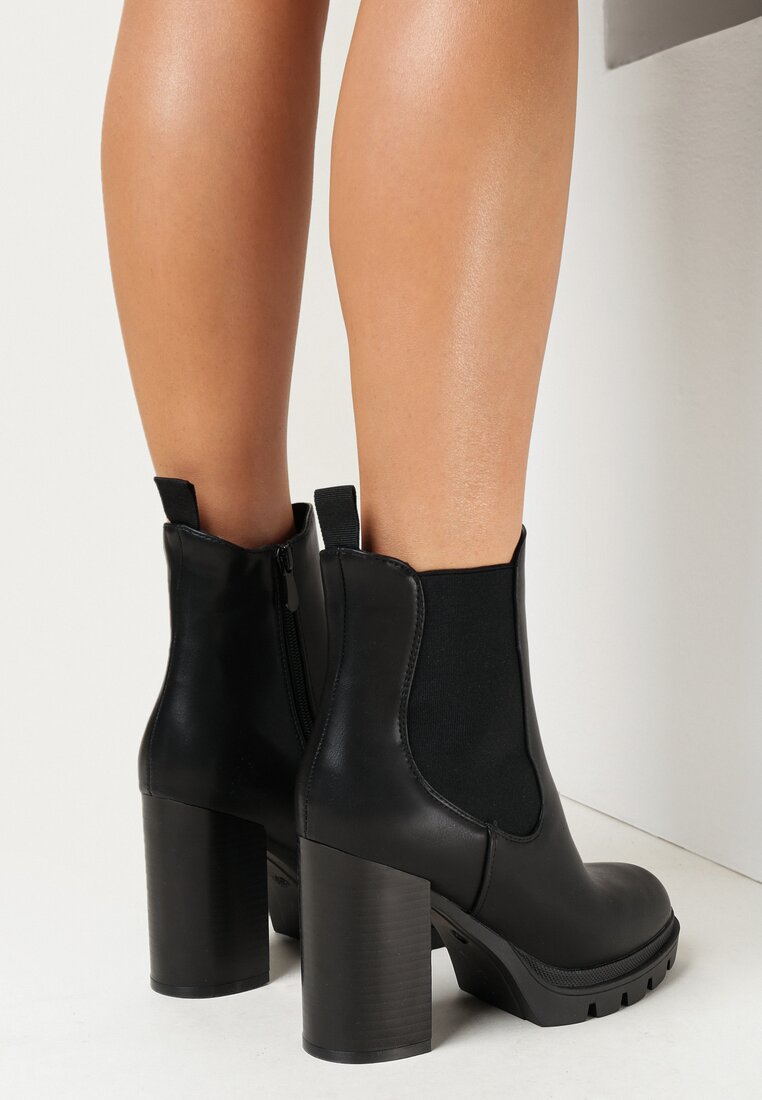 Botine Negre