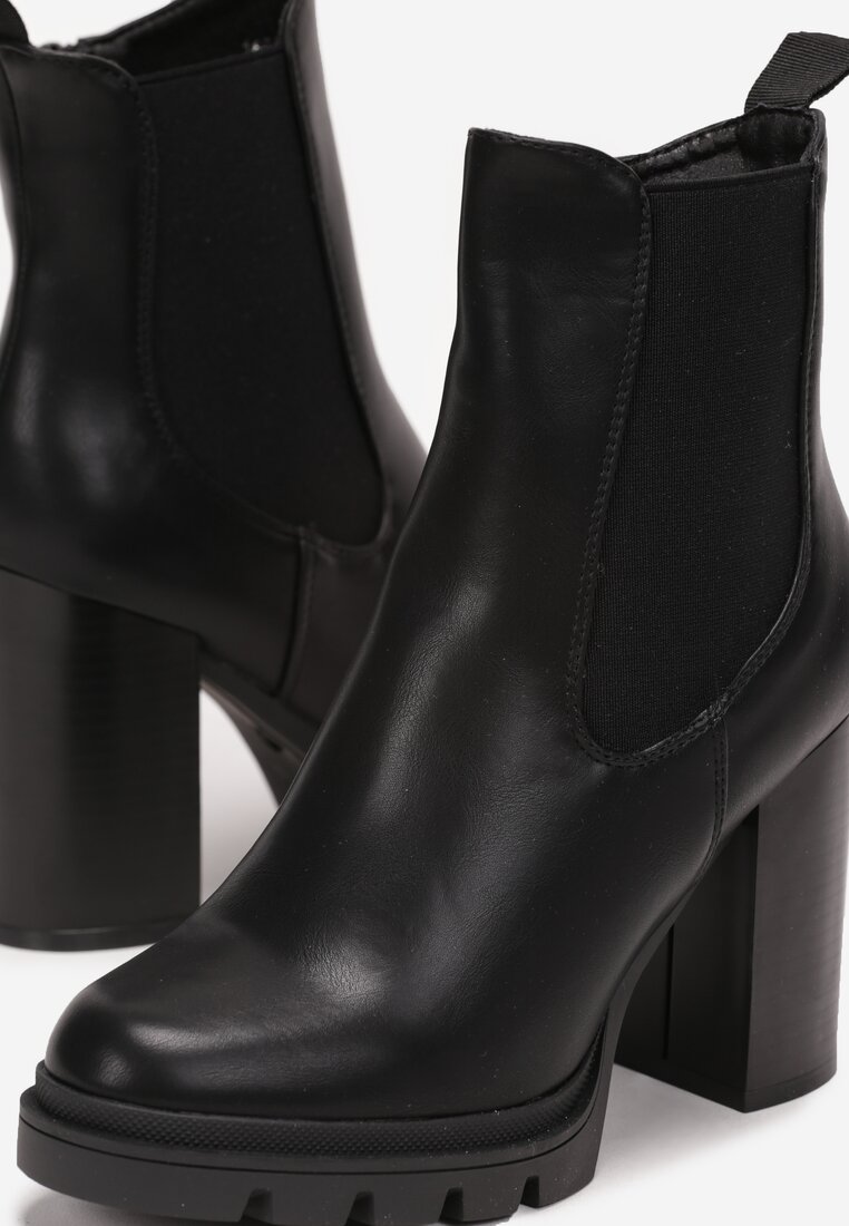 Botine Negre