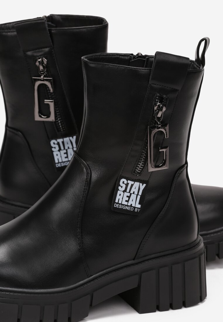 Czarne Botki na Płaskiej Grubej Podeszwie z Wycięciami i Ozdobnym Suwakiem Nevond