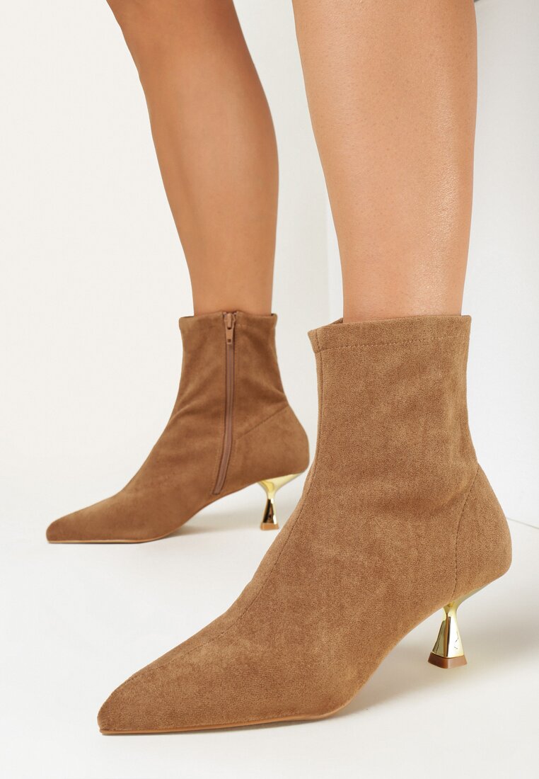 Beżowe Botki ze Szpiczastym Noskiem z Imitacji Zamszu Enedie