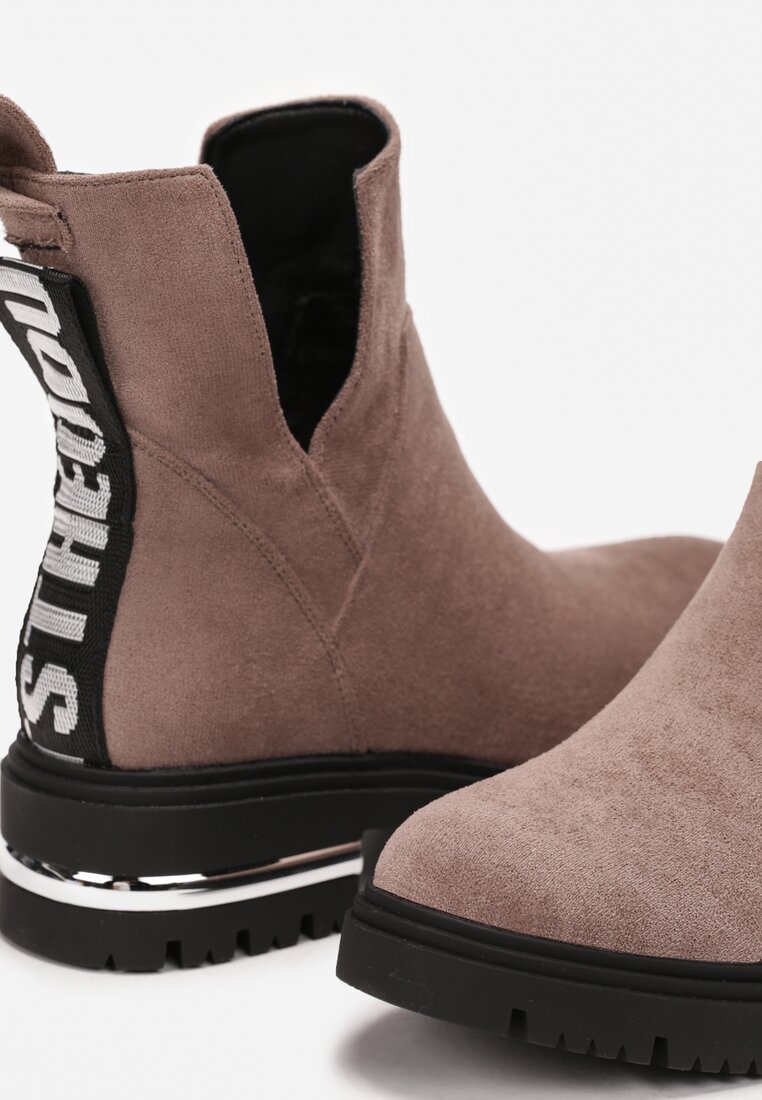 Botine Bej