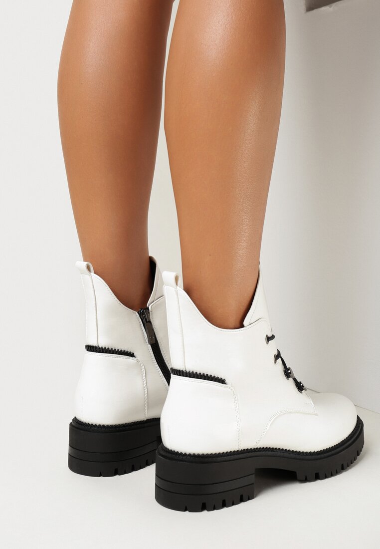 Botine Albe