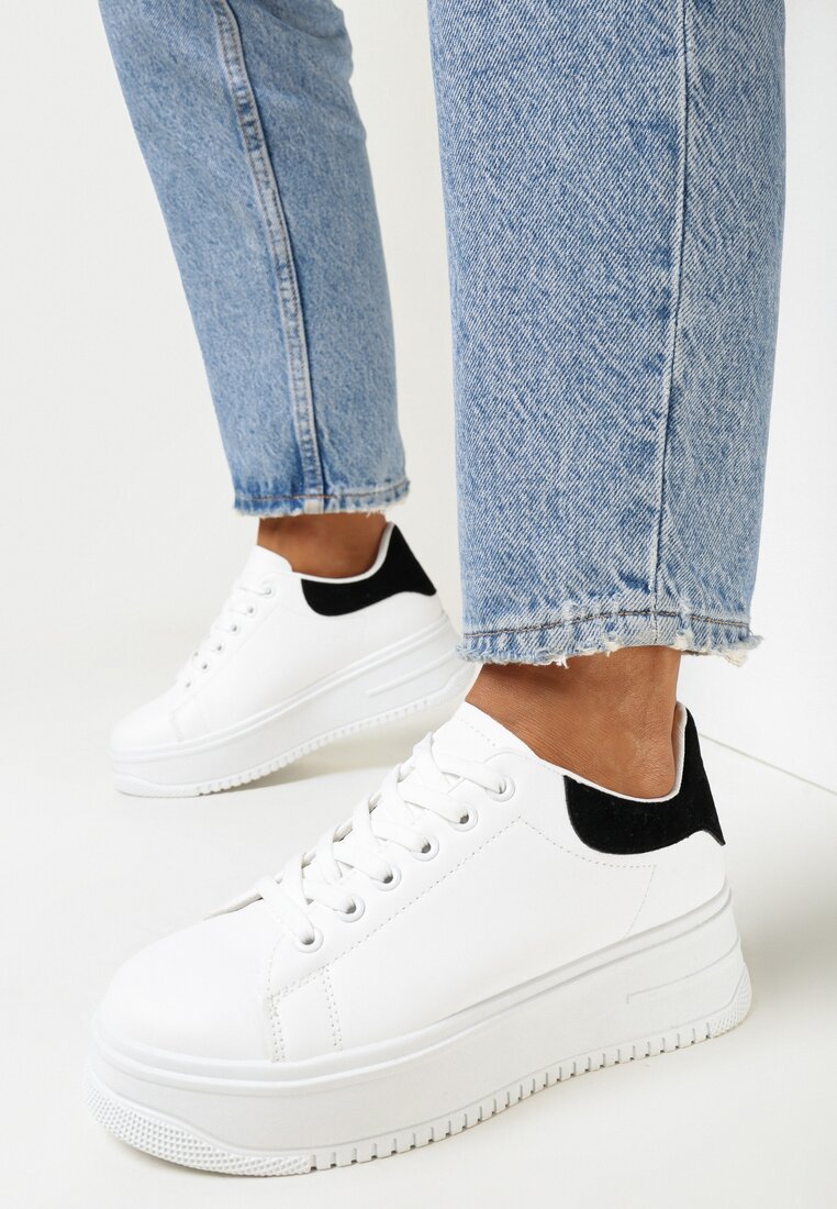 Biało-Czarne Sneakersy przed Kostkę na Platformie Semirane