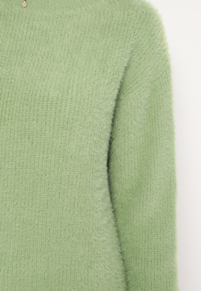 Jasnozielony Klasyczny Sweter z Puchatego Materiału Oversize Miarra