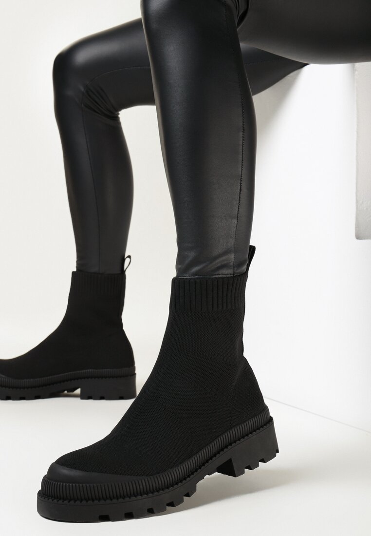 Botine Negre