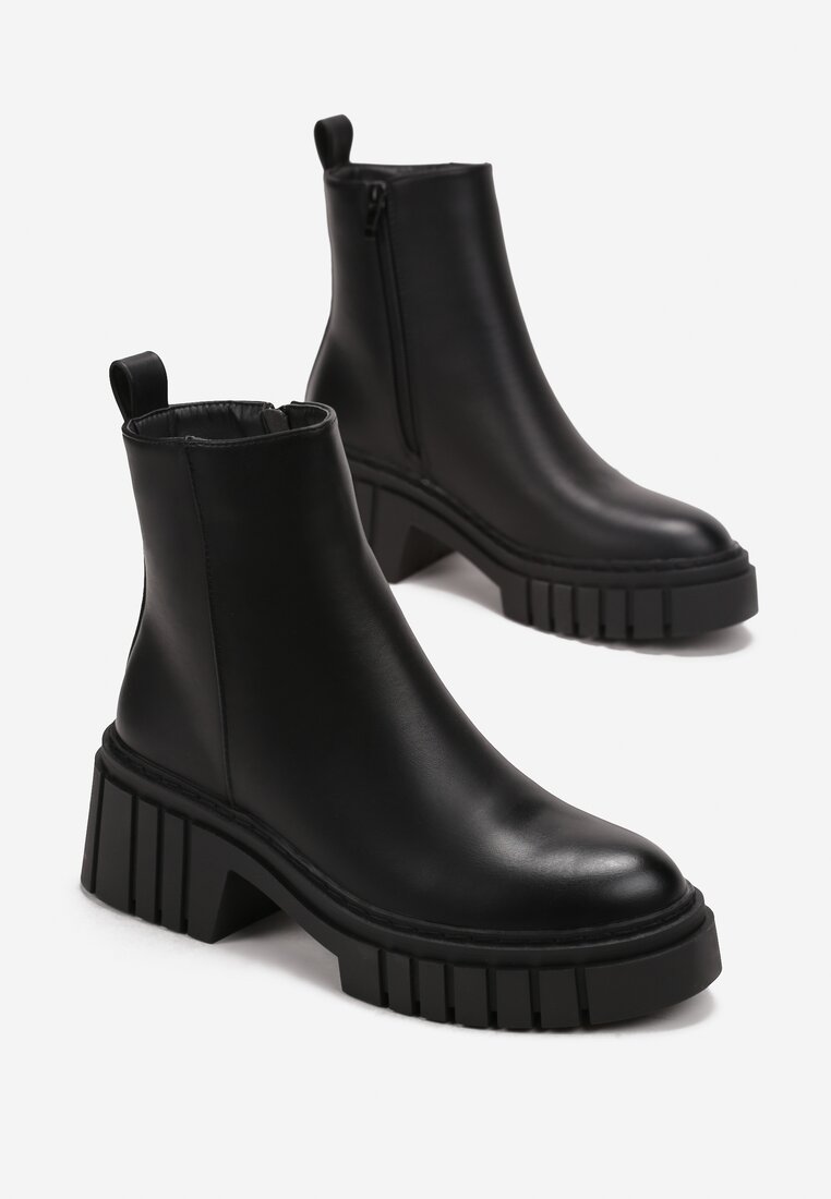 Botine Negre