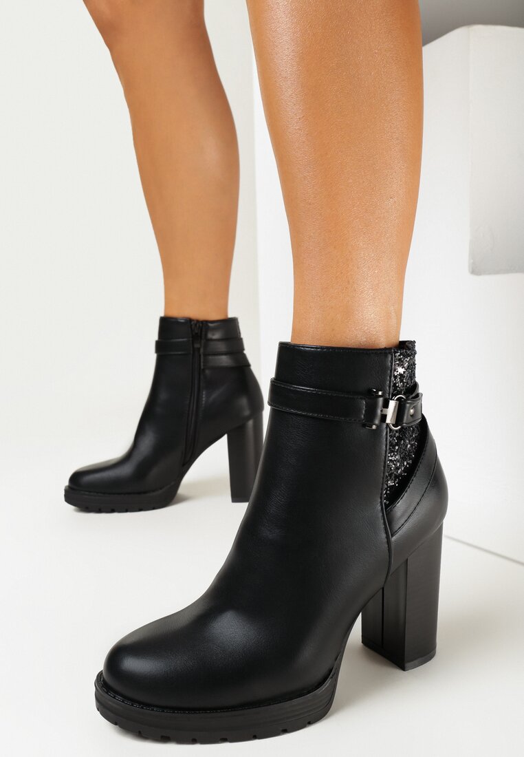 Czarne Botki na Słupku z Brokatową Wstawką Lovasii