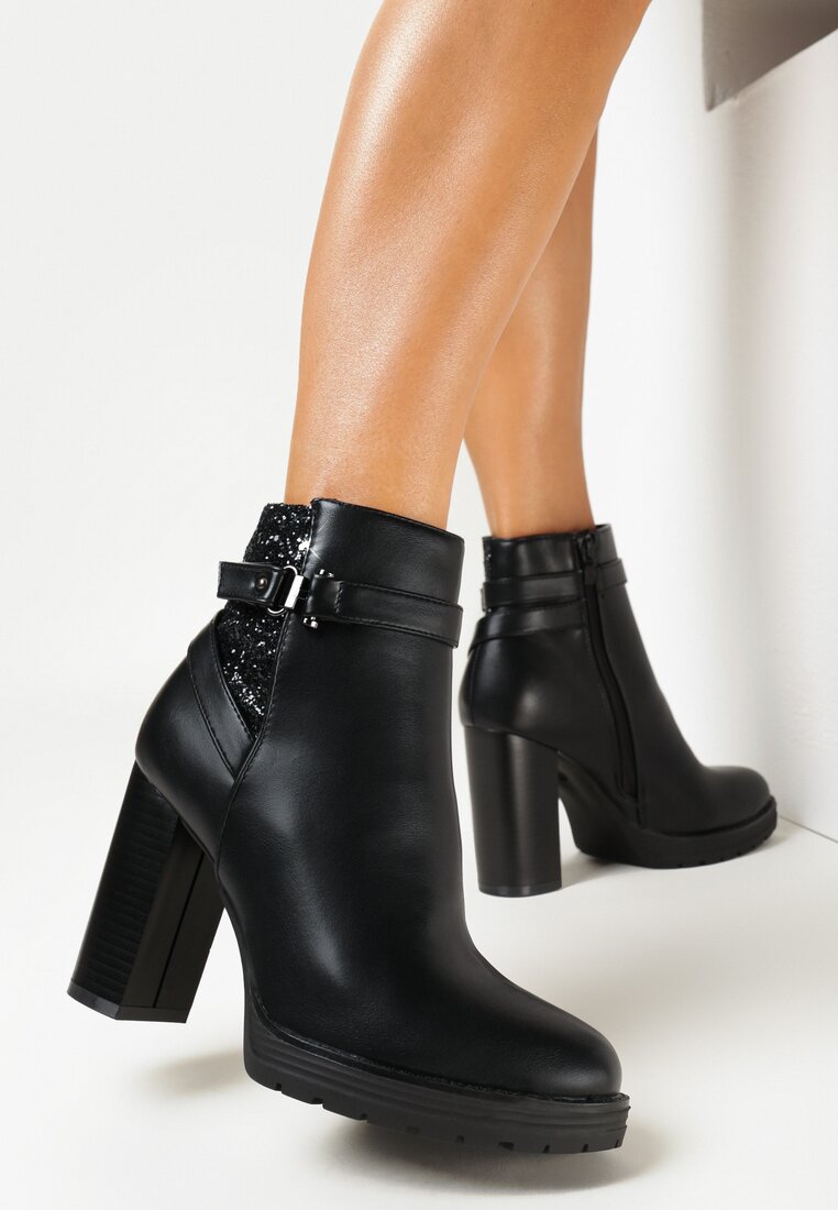 Czarne Botki na Słupku z Brokatową Wstawką Lovasii