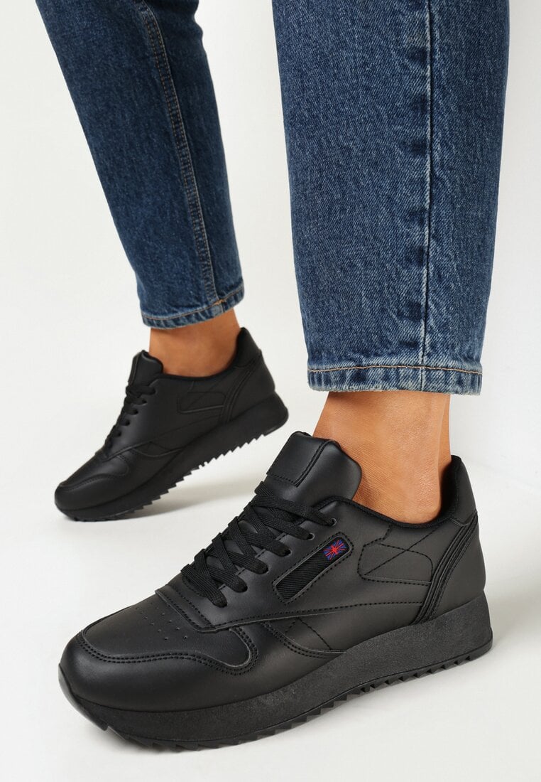 Czarne Sneakersy z Ekoskóry na Grubej Podeszwie Brosta