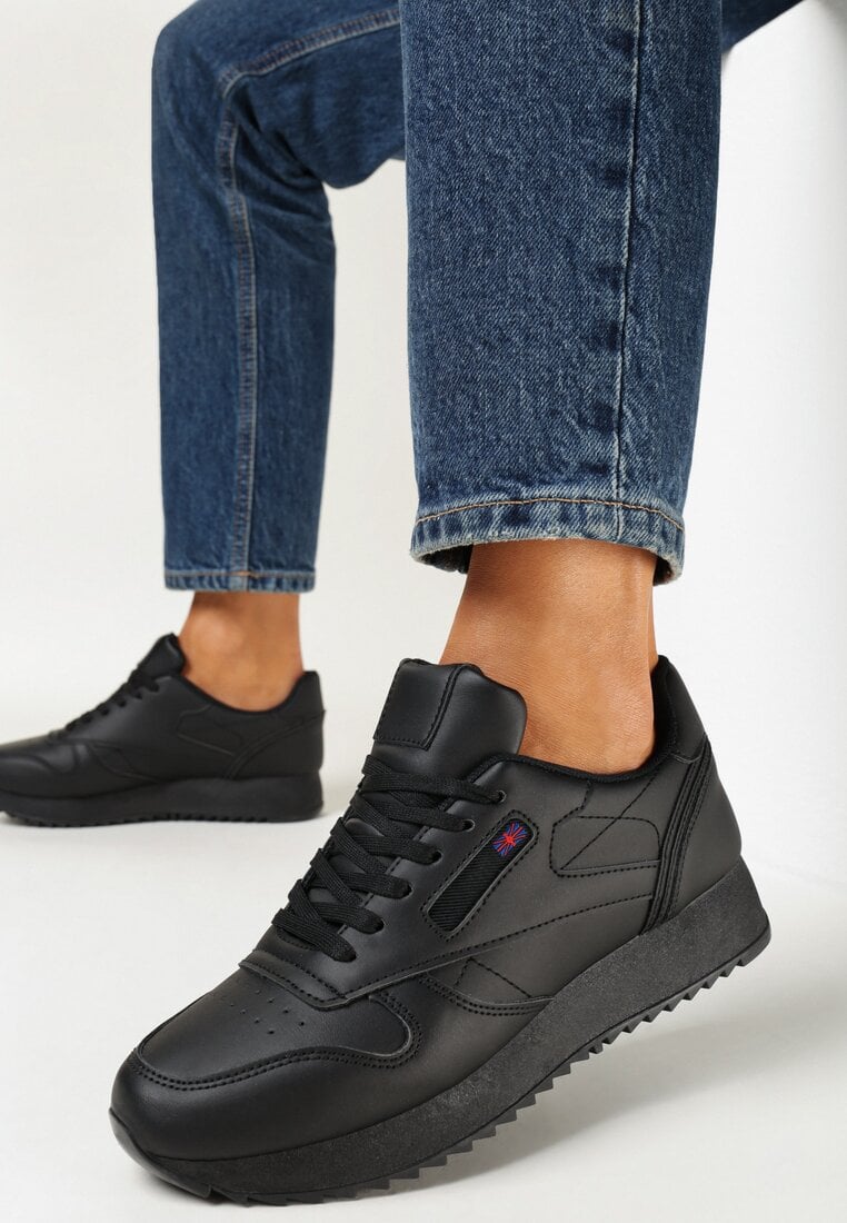 Czarne Sneakersy z Ekoskóry na Grubej Podeszwie Brosta