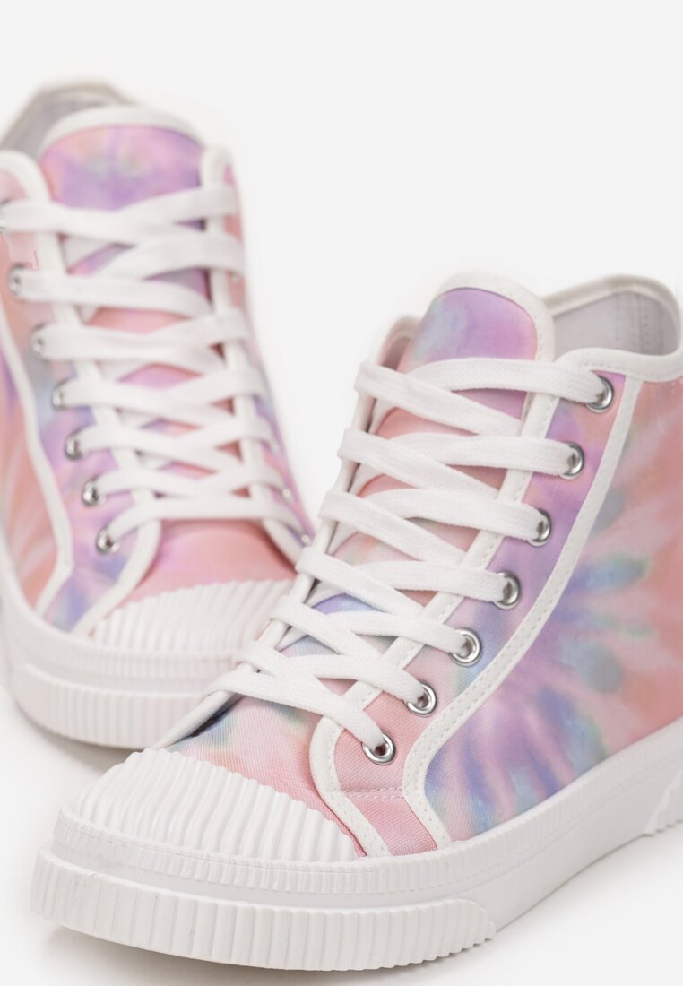 Różowe Sznurowane Trampki w Stylu Tie-Dye na Płaskiej Żłobionej Podeszwie Locines