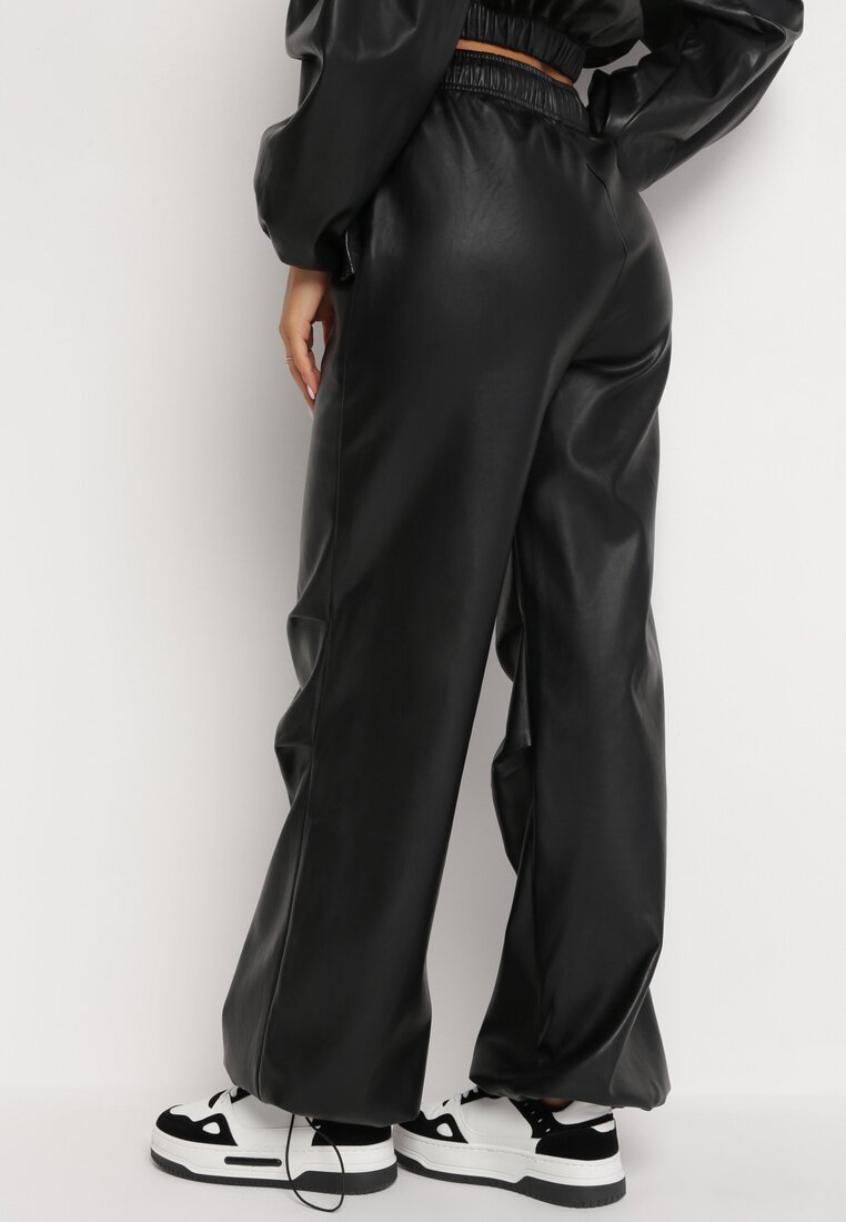 Czarne Szerokie Spodnie z Imitacji Skóry z Gumką w Pasie Lundria
