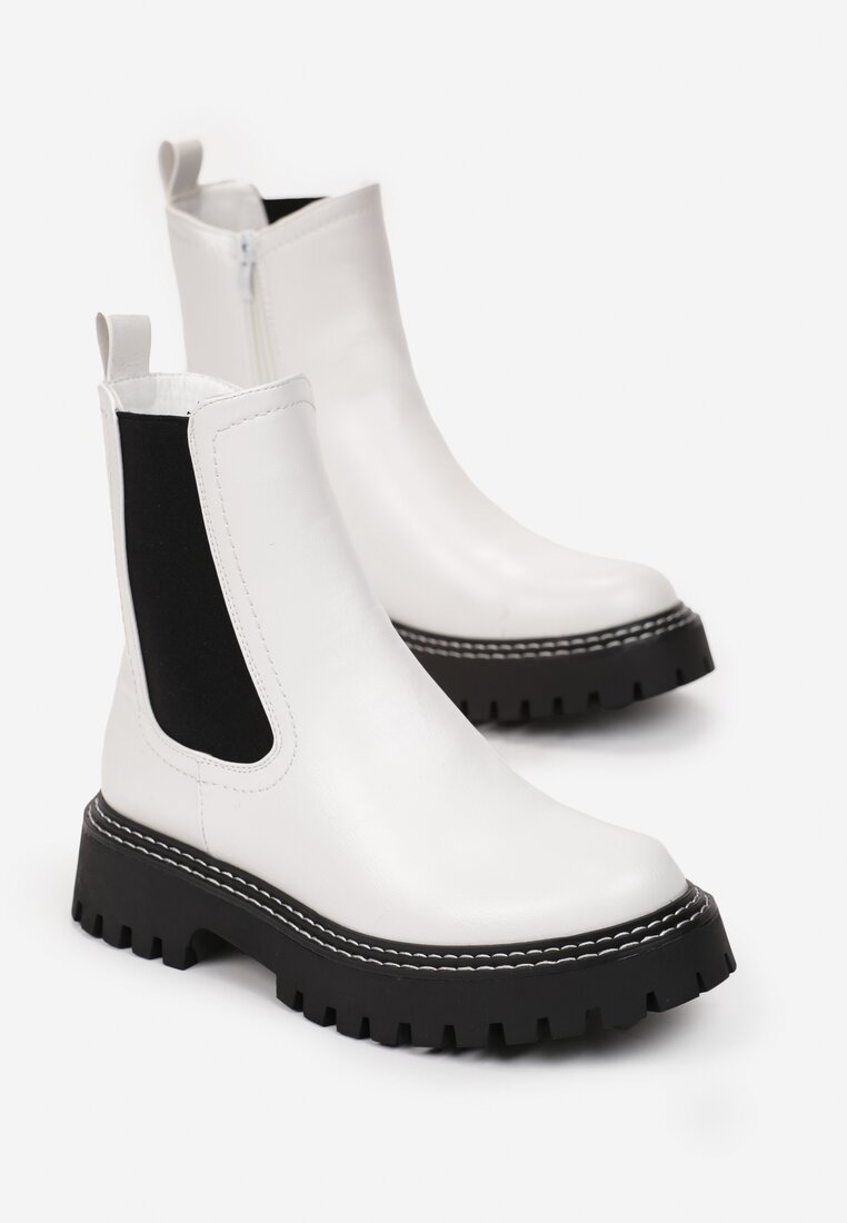 Botine Albe