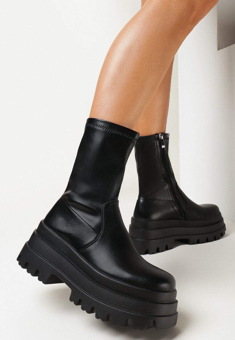 Botine Negre