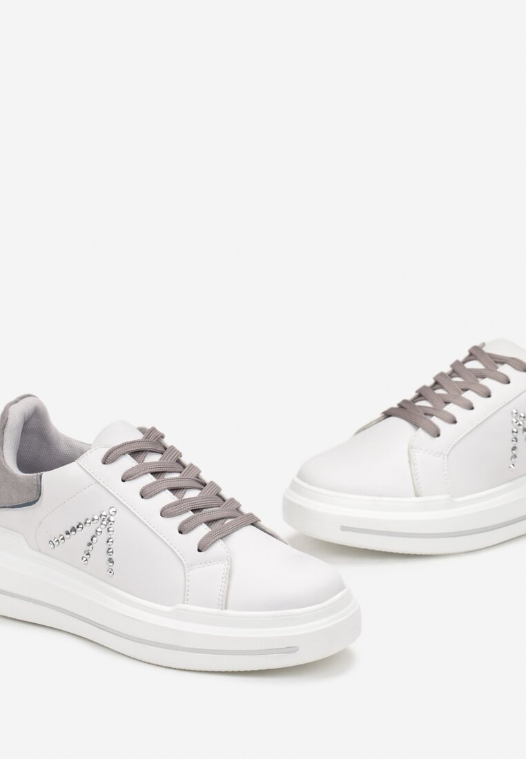 Biało-Szare Sneakersy na Grubej Podeszwie w Cyrkonie Rizafine