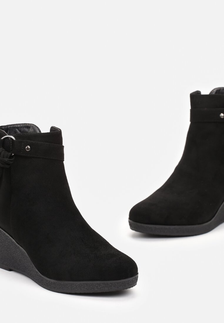 Botine Negre