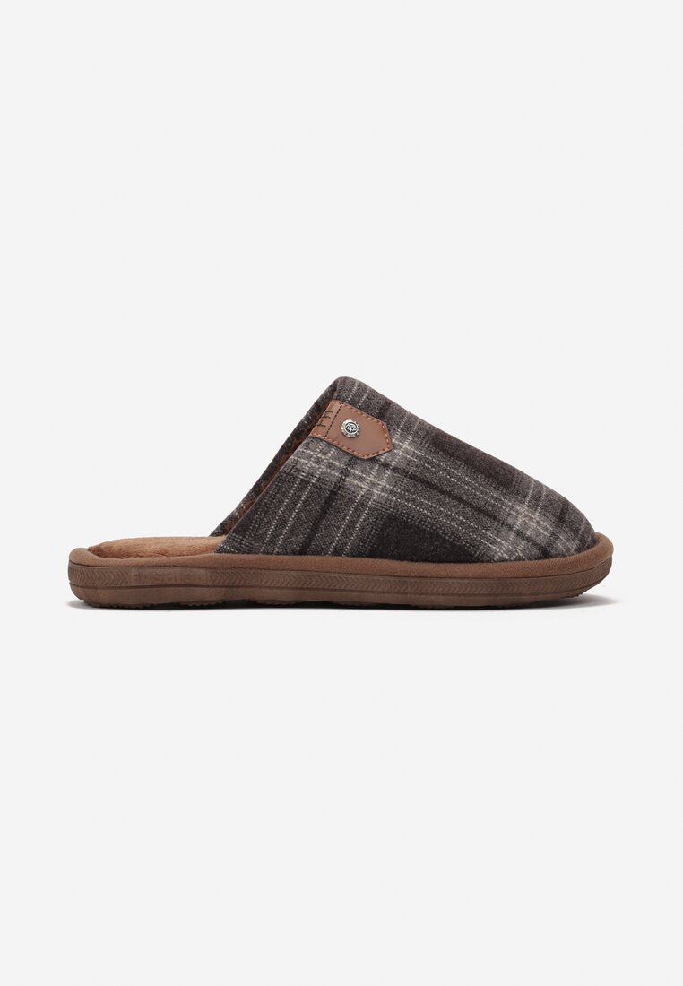 Bézs Papucs