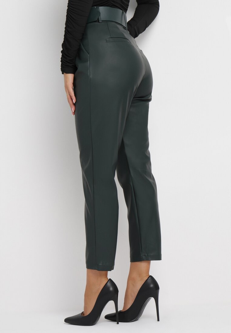 Pantaloni Verzi