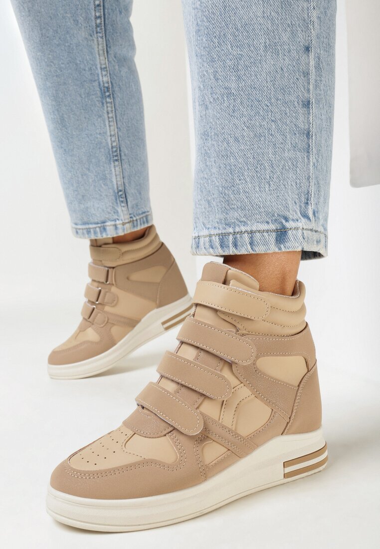 Ciemnobeżowe Sneakersy na Ukrytym Koturnie z Zapięciem na Rzepy Amria